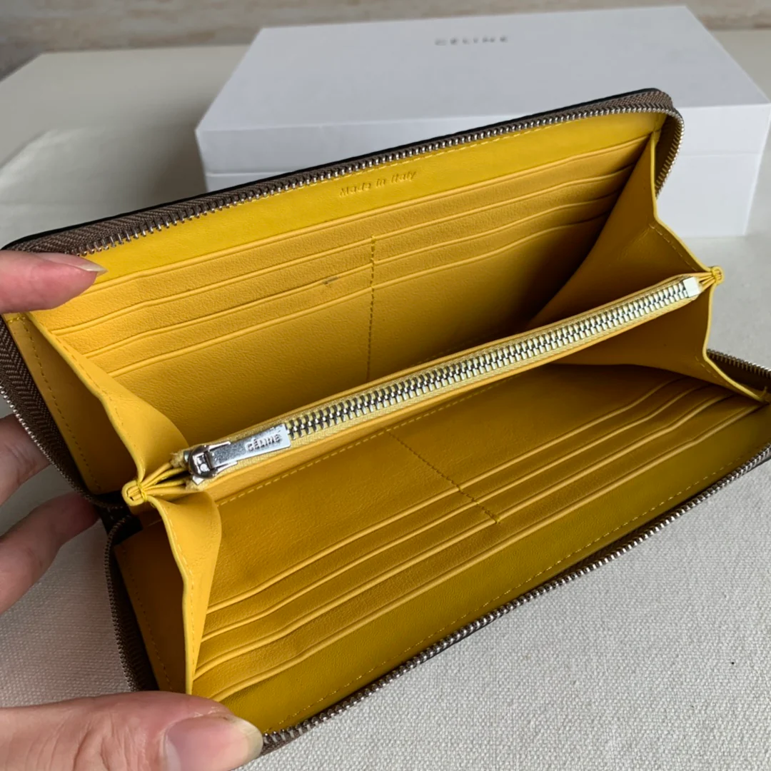 Длинный кошелек Celine на молнии - кожа цвета личи - слоново-серый