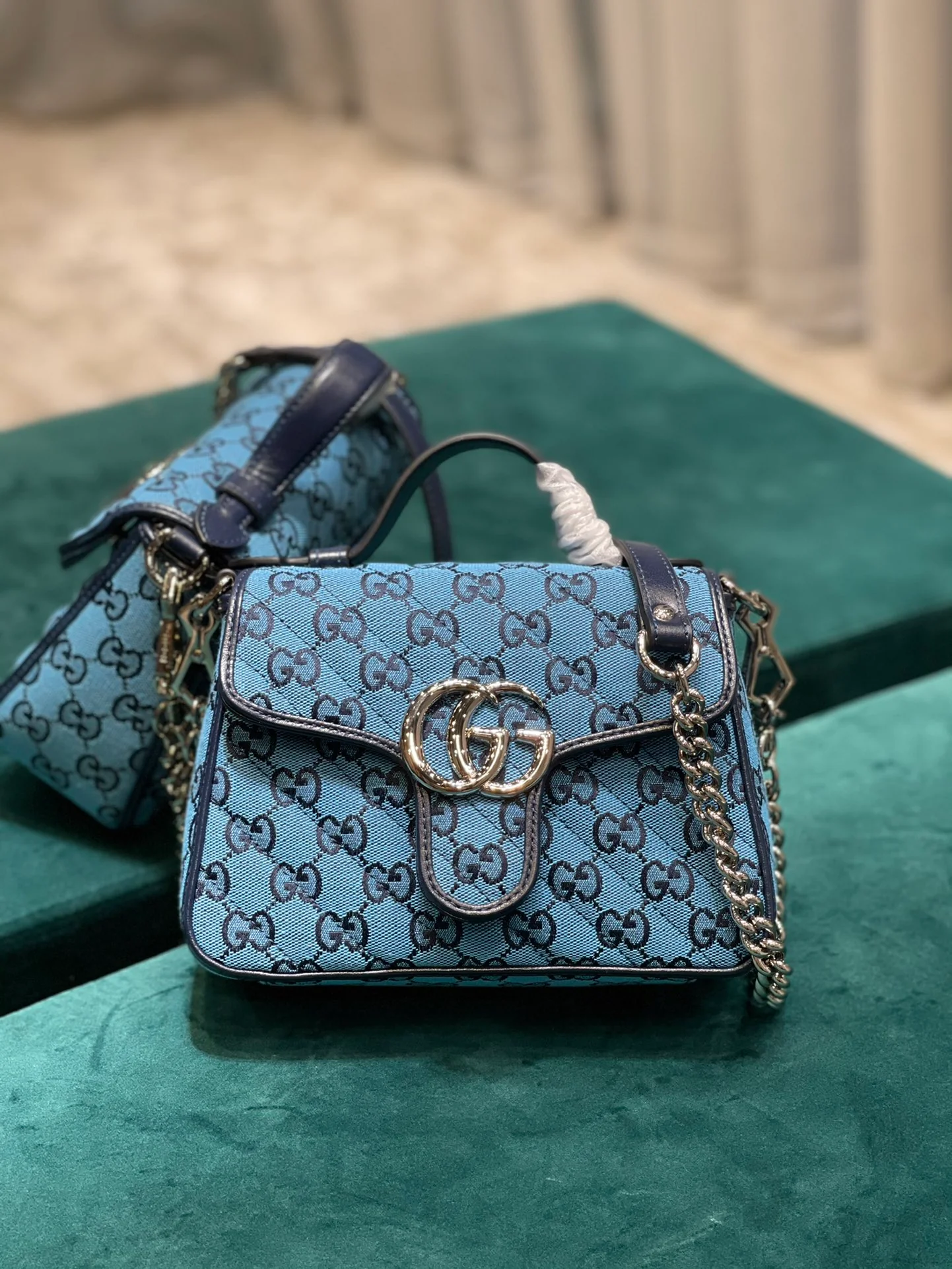 Коллекция сумок-тоут Gucci Marmont