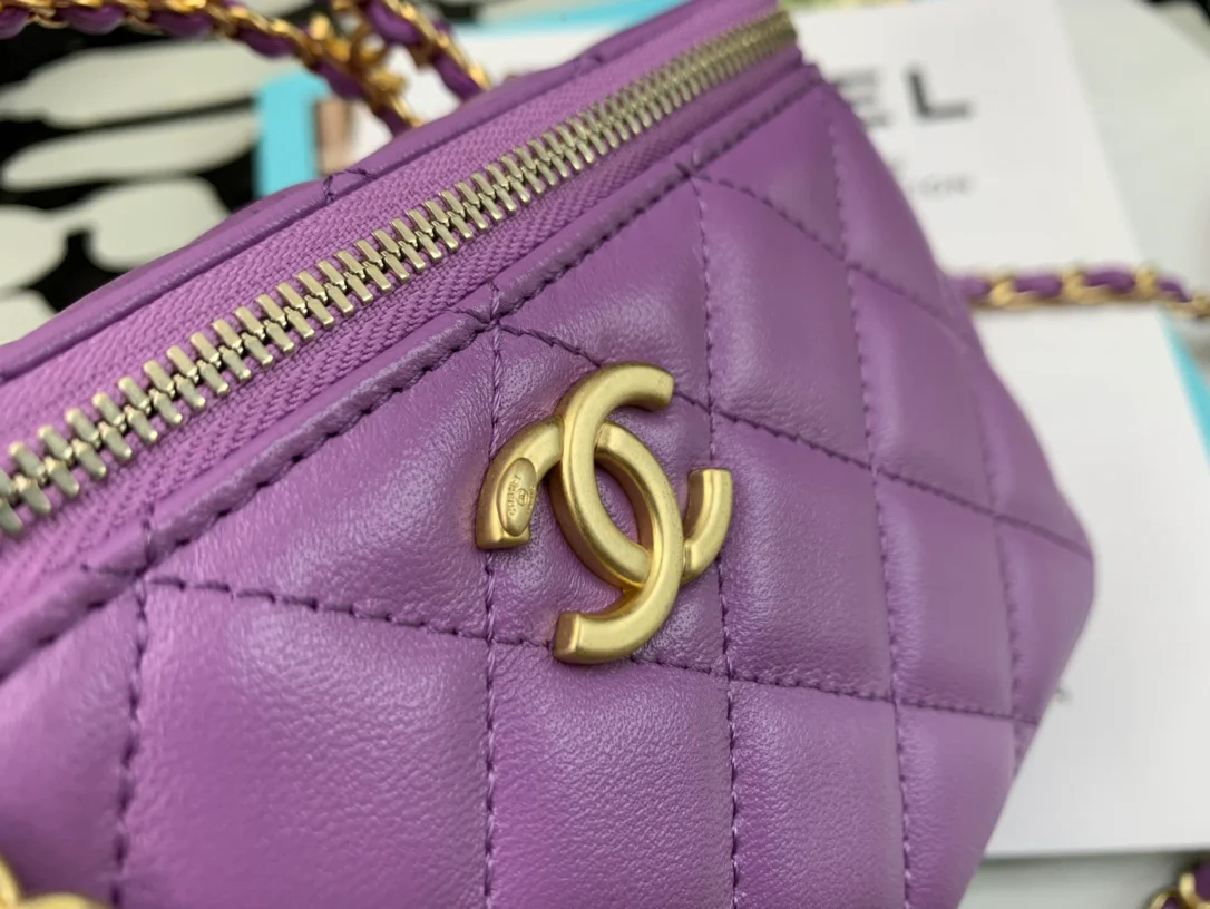 Весенне-летняя коллекция Chanel - Браслет с буквой - Квадратная коробка - Фиолетовый