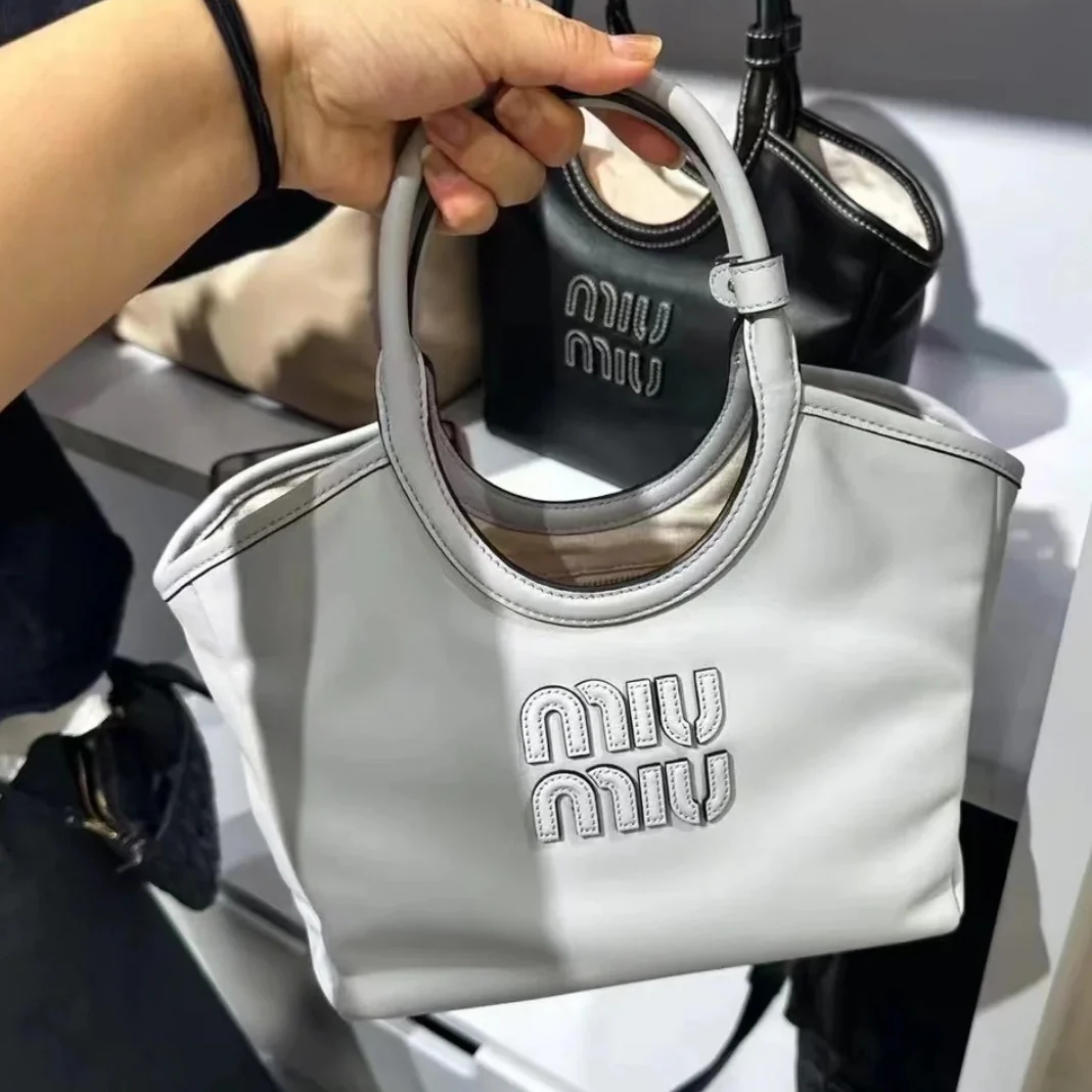 Сумка-тоут Miu Miu Ivy - Body Showcase