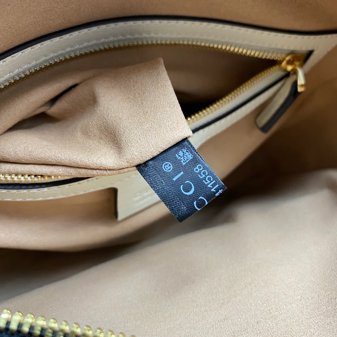 Сумка для фотоаппарата Gucci 1955 с пряжкой в ??виде подковы - 6