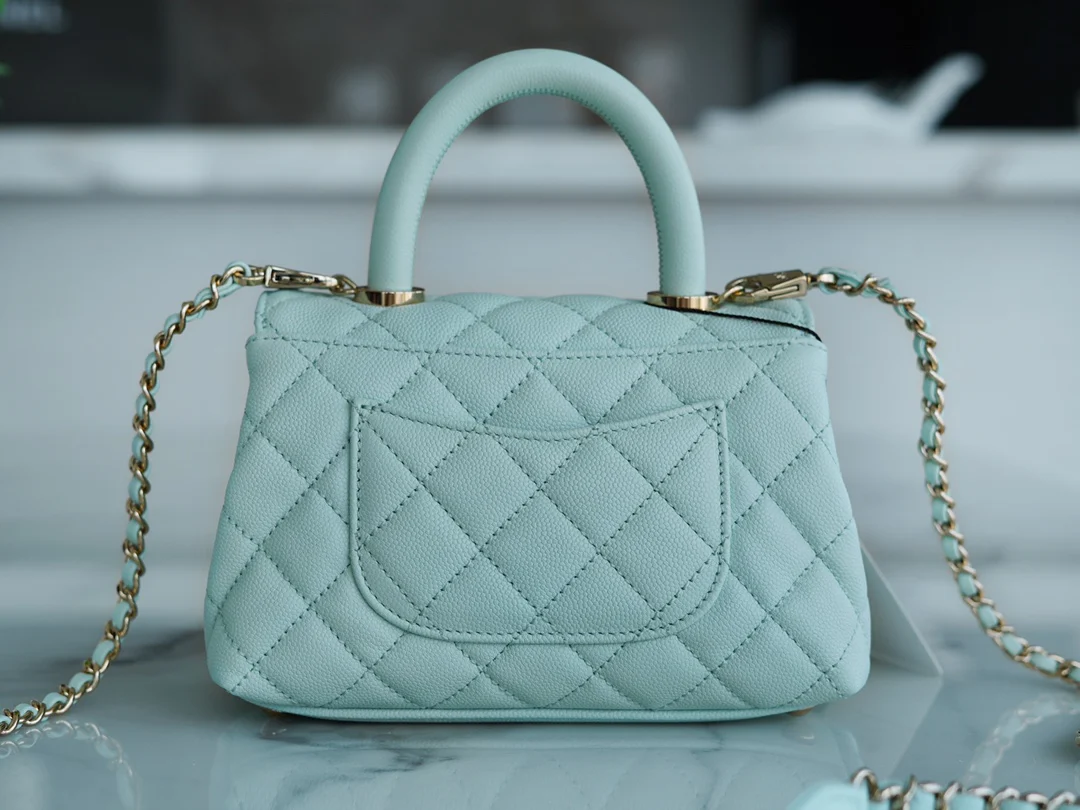 Мини-кружка Chanel Coco Handle, нежно-голубая