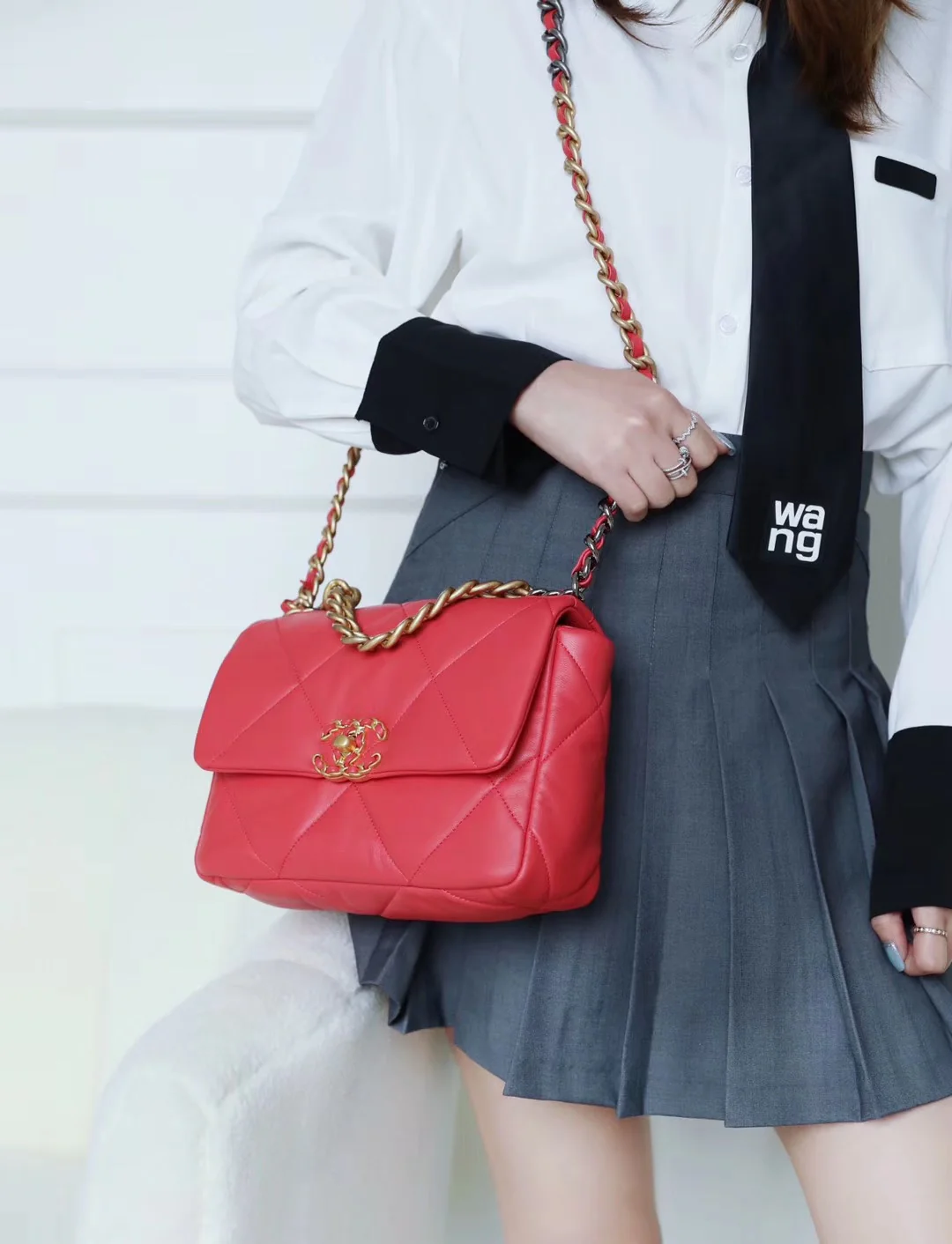 Сумка Chanel 19 - маленькая, кораллово-красная