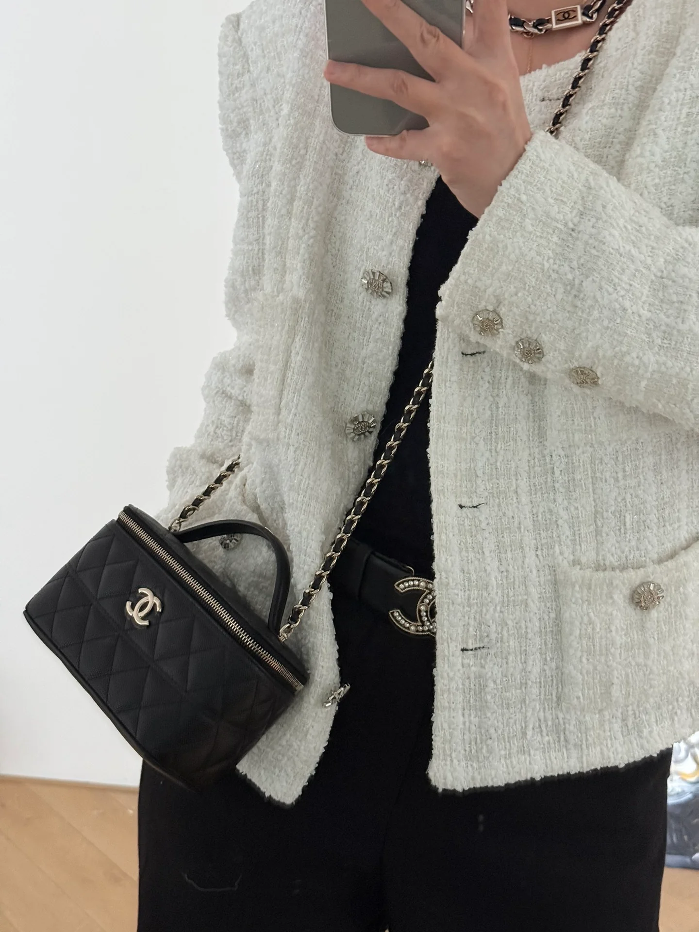 Сумка-ланчбокс Chanel 25c - черная