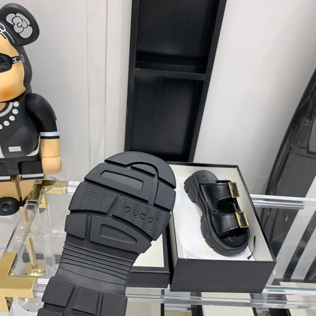 Тапочки на платформе Gucci - 2