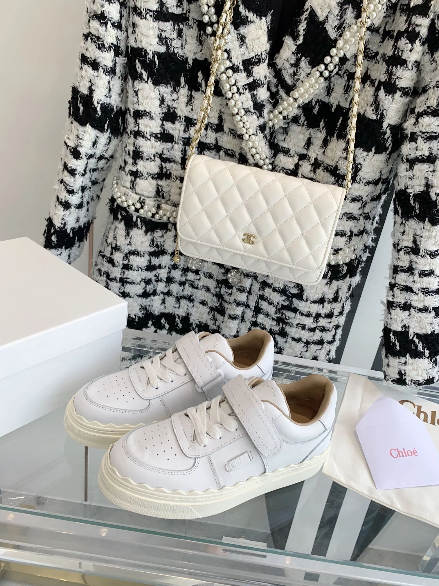 Chloe - Белые кожаные кроссовки на платформе