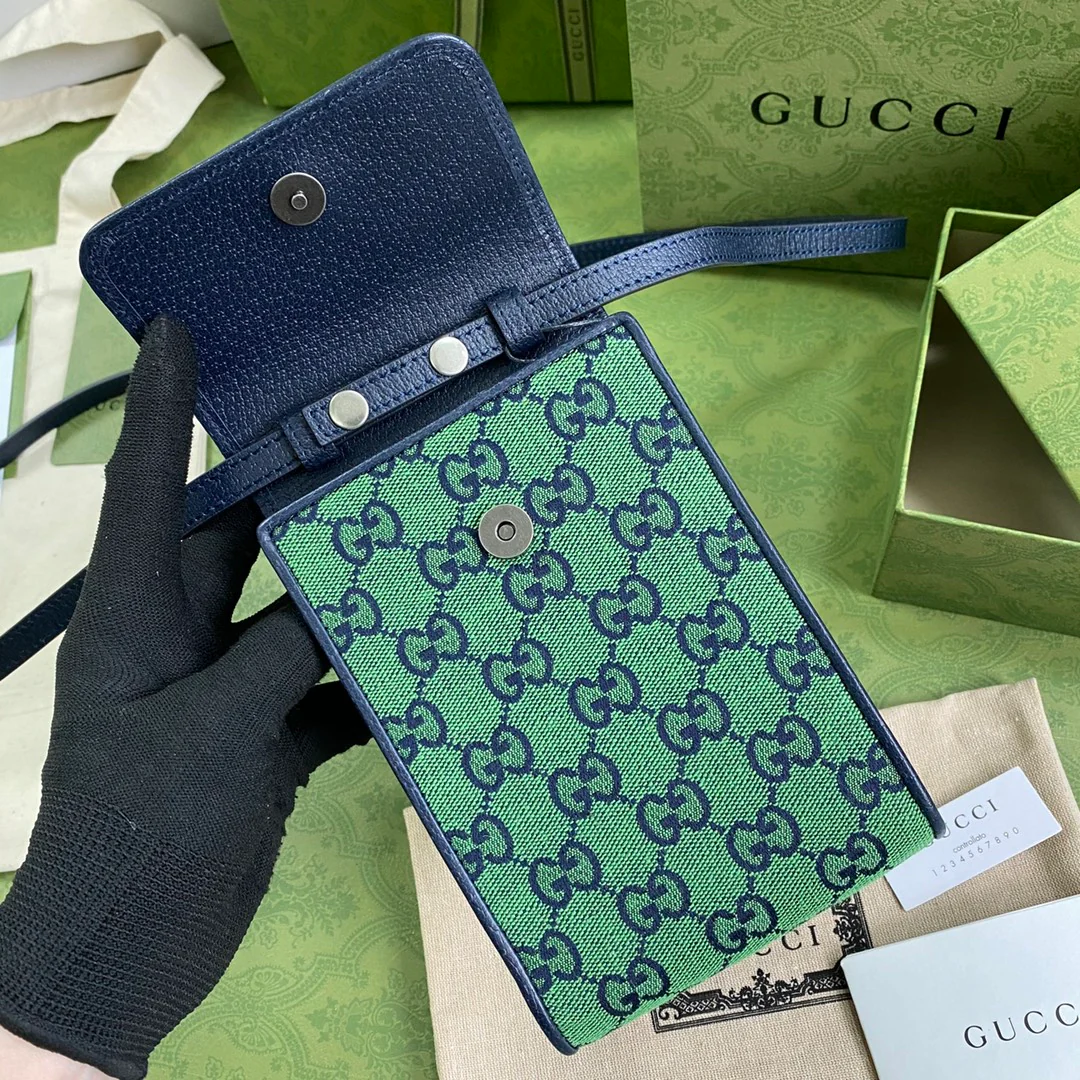 Сумка для мобильного телефона Gucci из серии Marmont — зеленая — 11-5-18-3-5 см