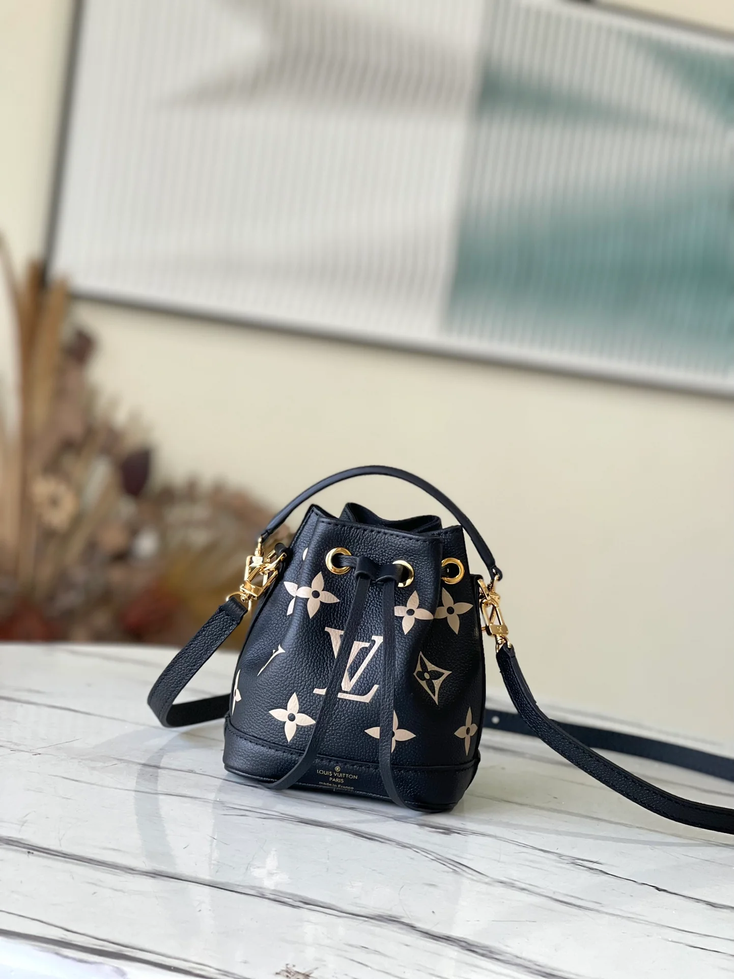 m46291-LV-nano-noe-handbag