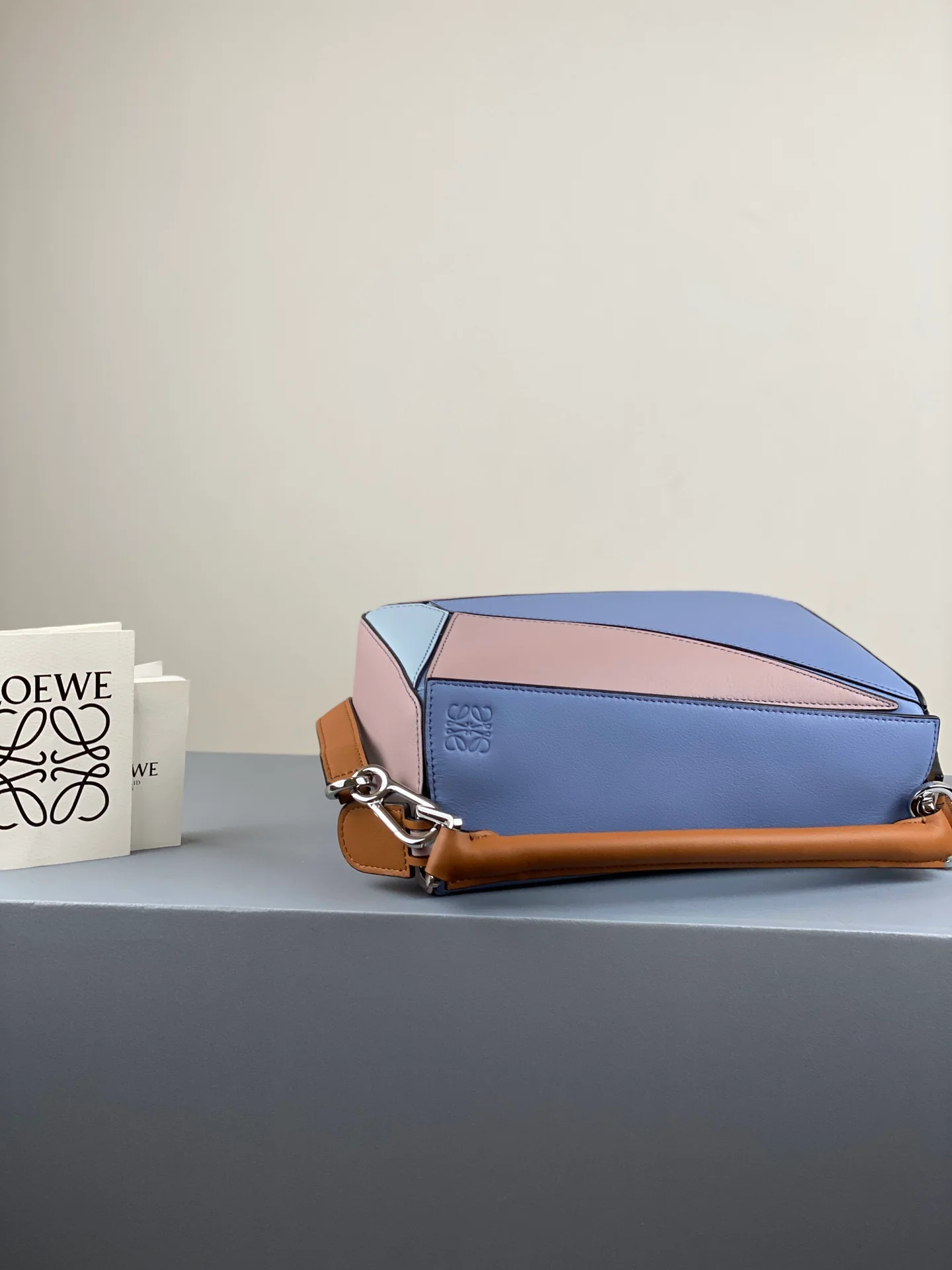 Сумка Loewe Puzzle из телячьей кожи - 2