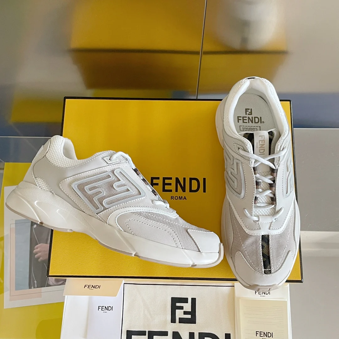 Кроссовки Fendi — парные — Off White