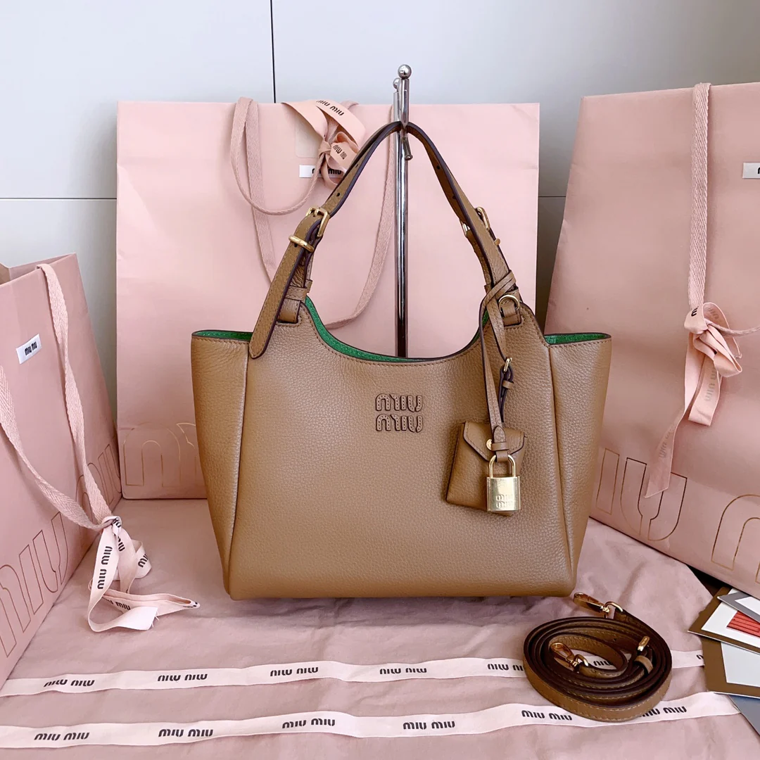 Сумка-тоут Miu Miu 5ba304 - коричневая