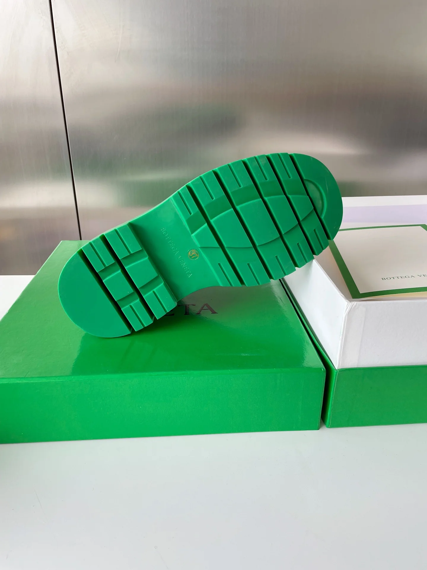 BV - Туфли Martin на платформе с зеленой подошвой