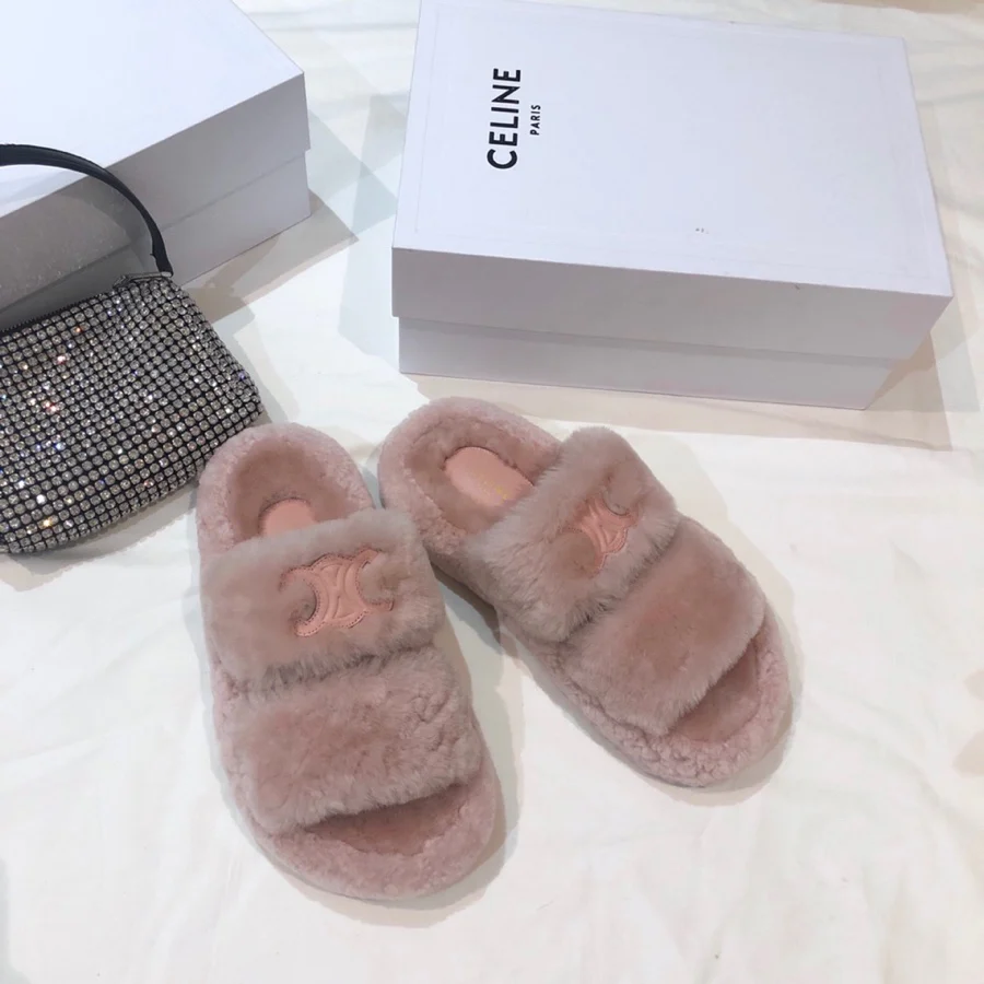 Обувь Celine - Пушистые тапочки Celine - порошок сушеных роз