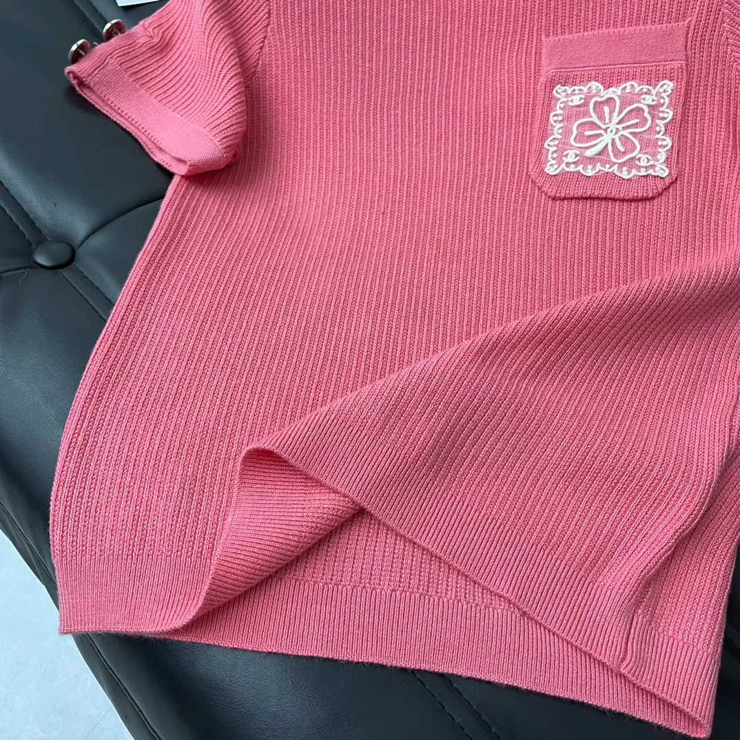 Свитер Chanel 2403 с карманом в виде четырехлистного клевера - розовый