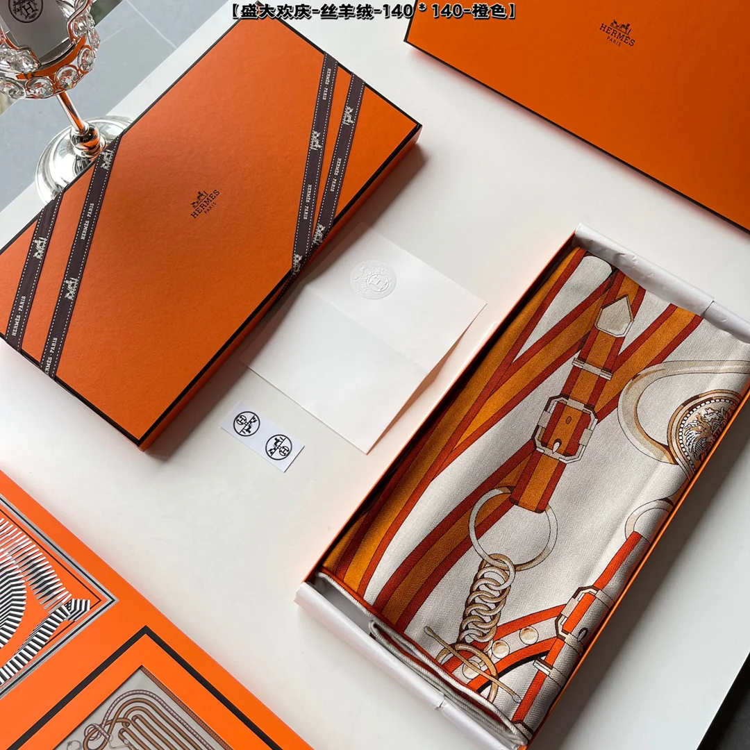 Шелковый кашемировый шарф Hermes Grand Celebration - 2 шт.