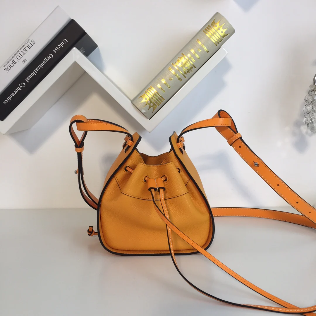 Loewe-hammock-mini-11x19-5x17-cm-3