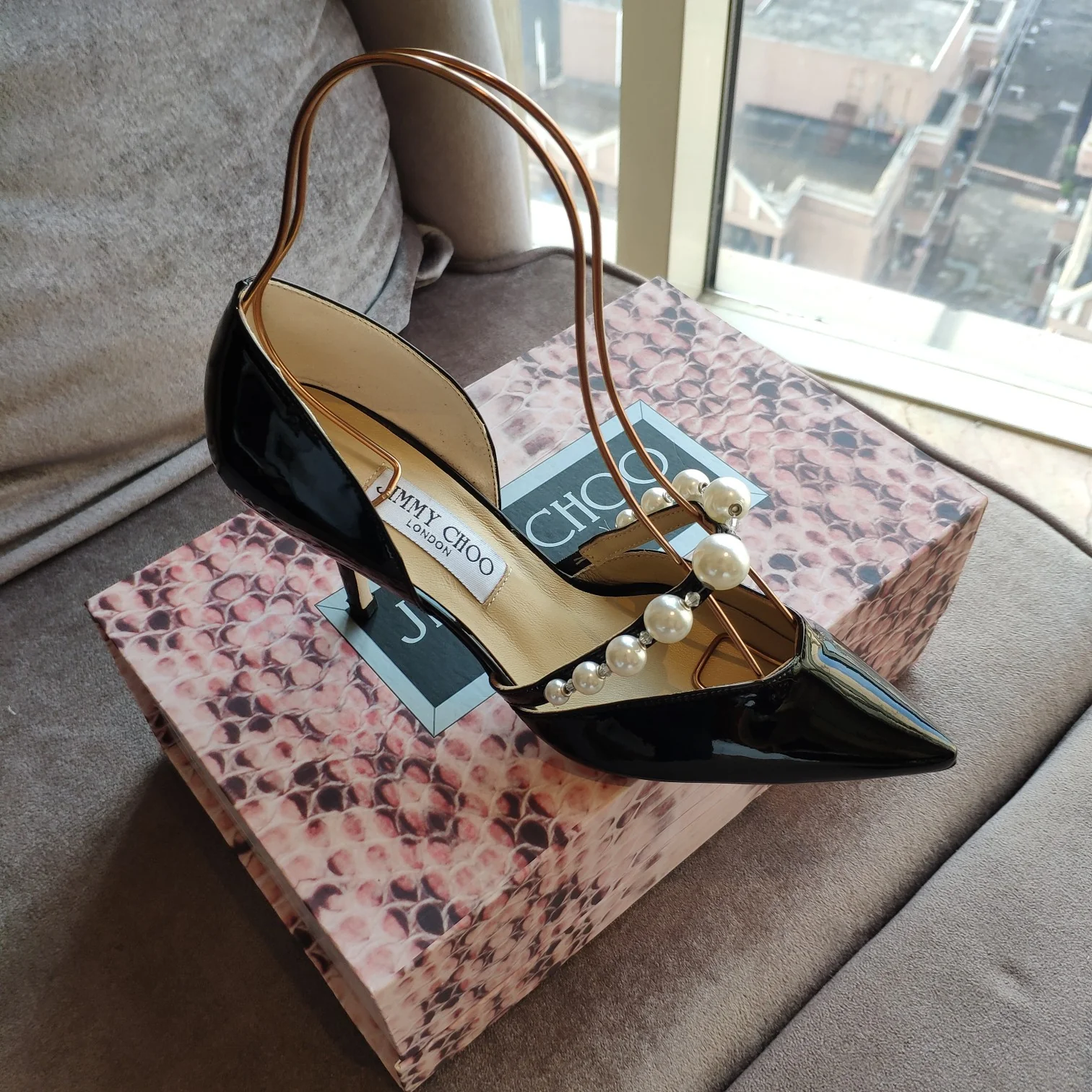 Туфли на шпильке Jimmy Pearl - черные