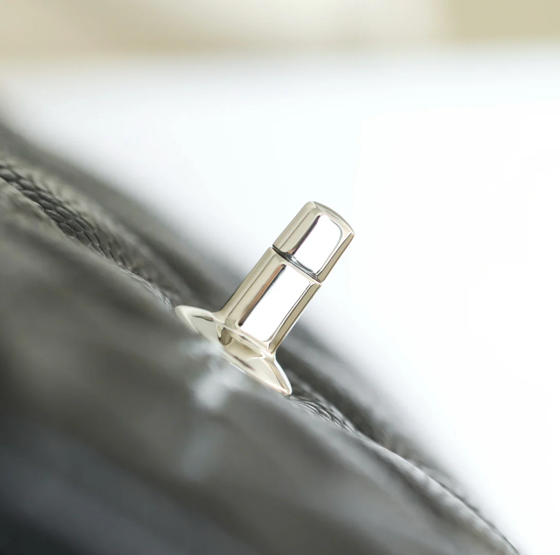 Chanel WOC Черное золото