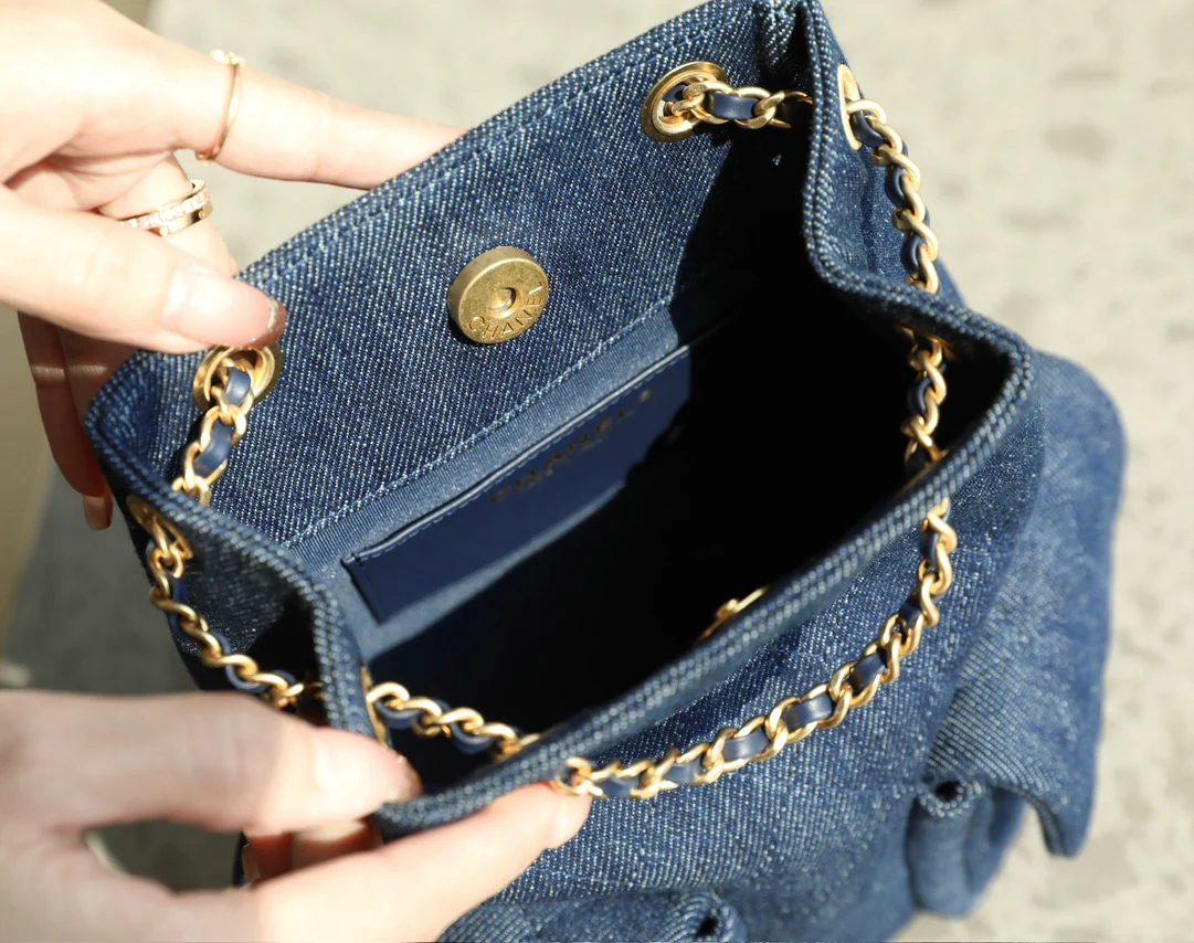 Рюкзак Chanel 25c на завязках — темно-джинсовый