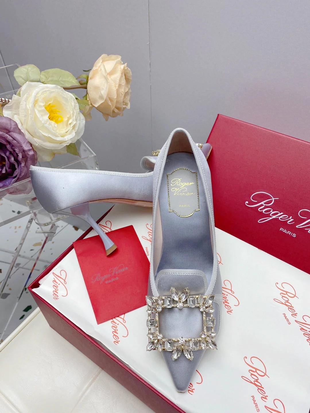 Обувь RV Shoes - Новинка ранней весны 2023 года - Туфли на высоком каблуке с пряжкой в ??виде снежинки - Серебристые