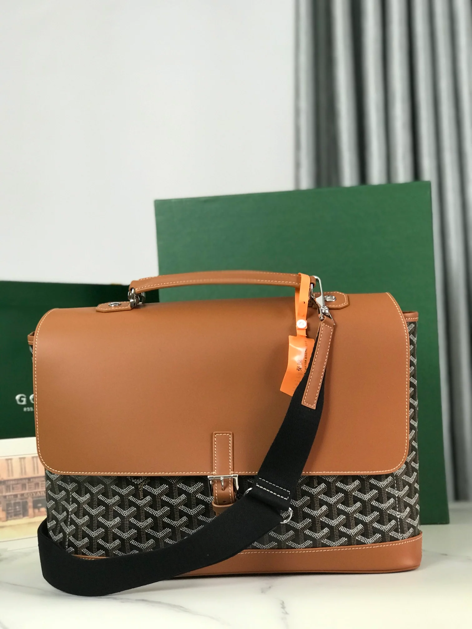 Сумка-мессенджер Goyard из льняного холста - коричневая