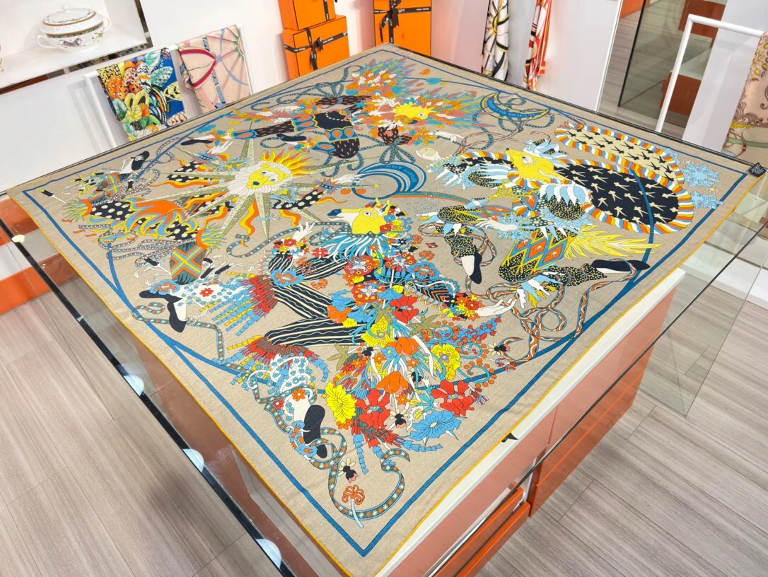 Двусторонняя шаль Hermes из шелка и кашемира - 140 см