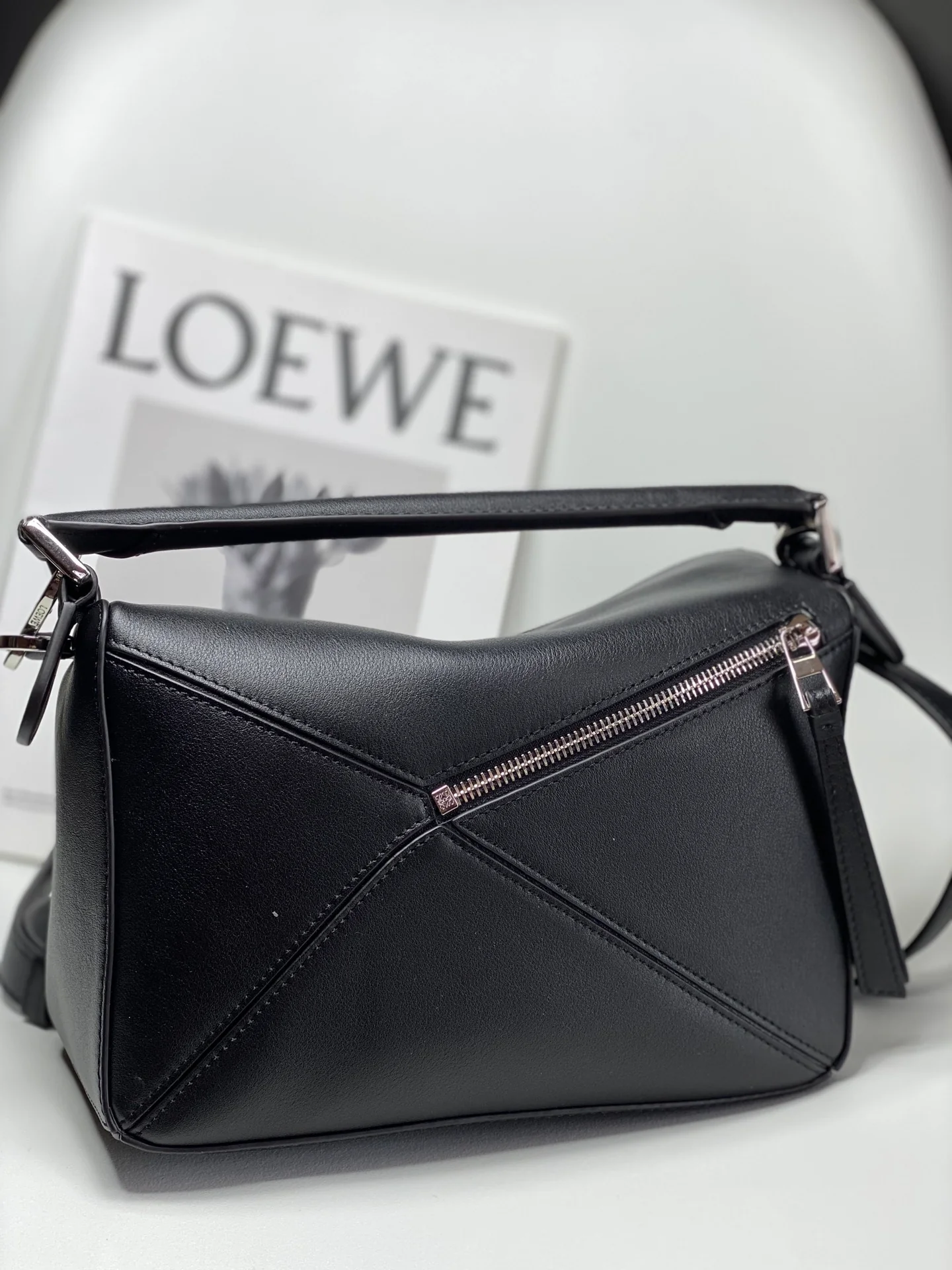 Пазл Loewe Осень/Зима 2022, маленький