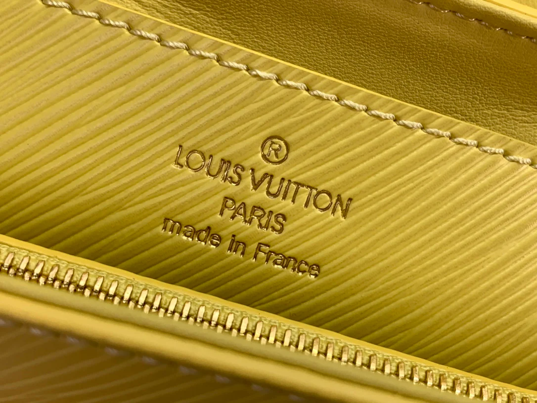 Сумка LV Twist West с узором ?водная рябь? — желтая.