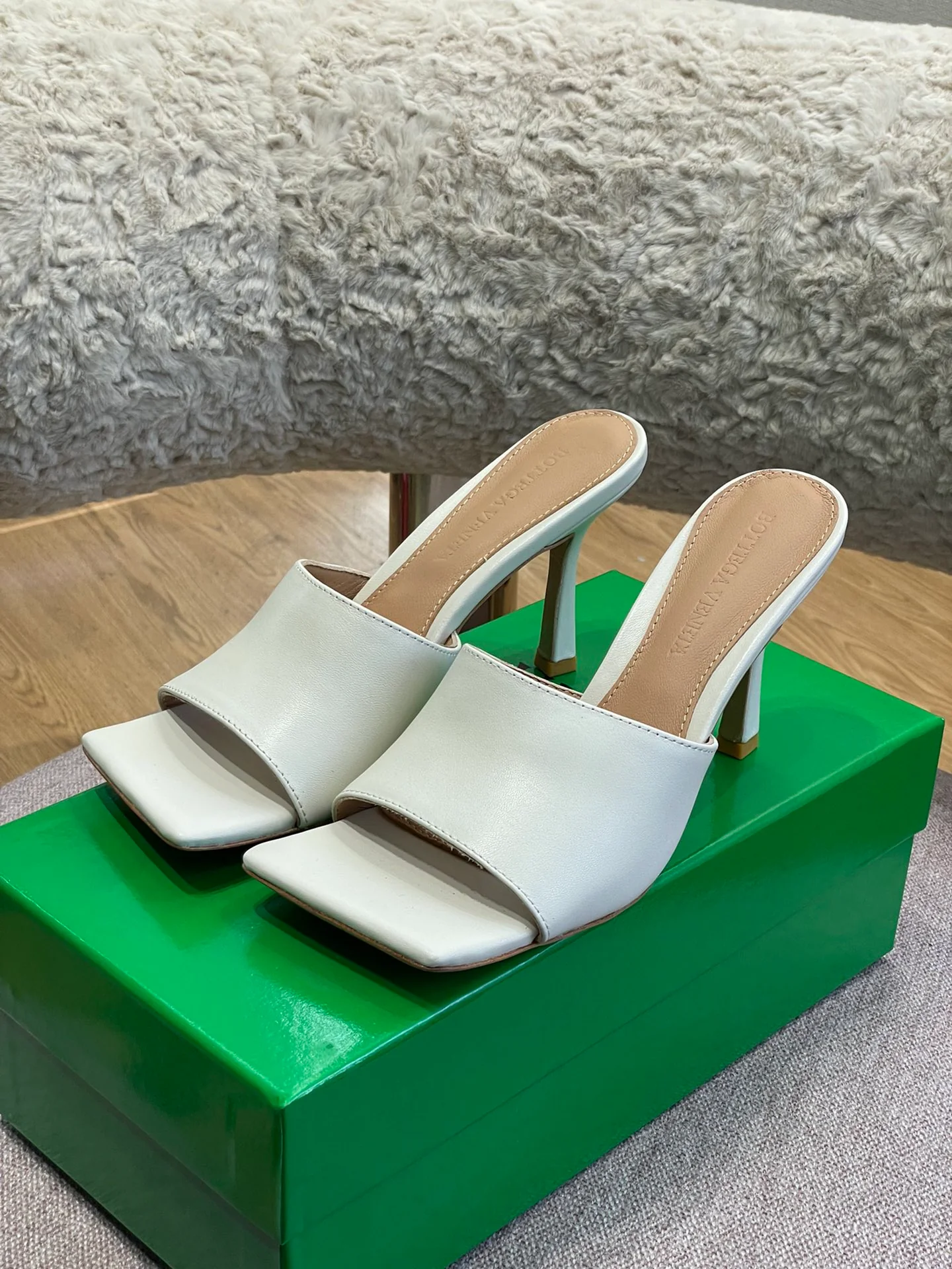 BV - Сандалии - Туфли на высоком каблуке