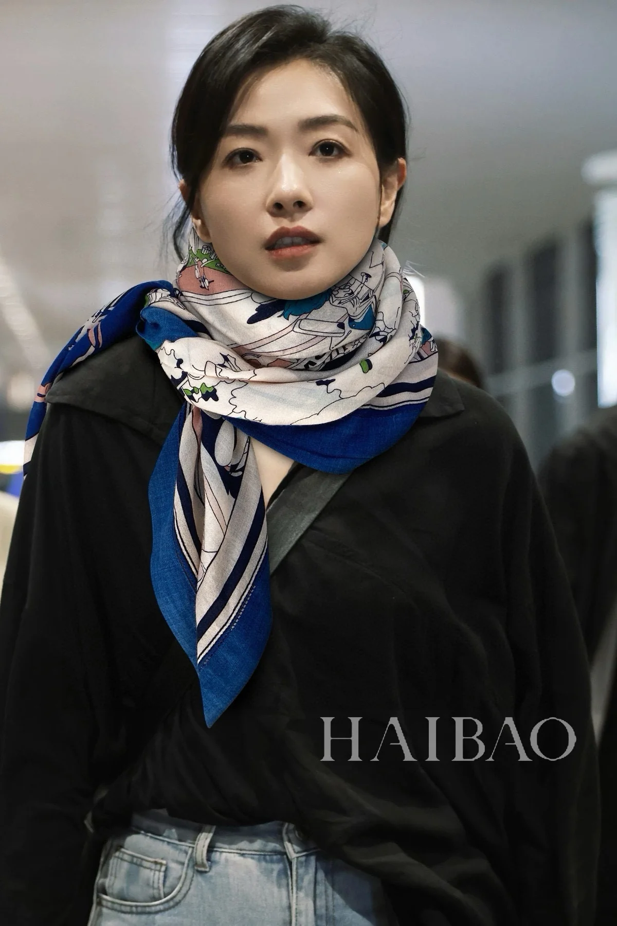 Hermes - Большой шарф с дизайном ?Мечтательный город?