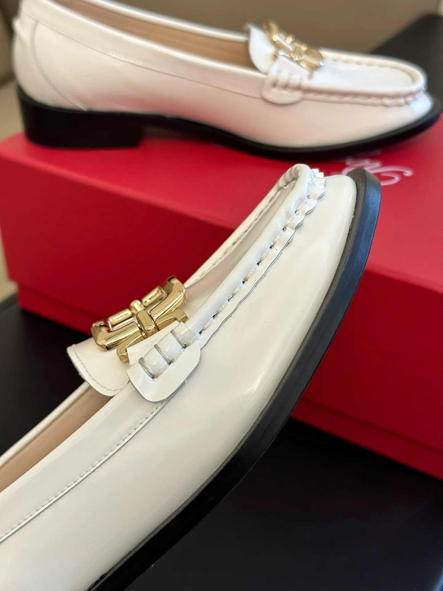 Обувь RV - Новинки осени/зимы 2023 - Лоферы - Балетки - Белое золото