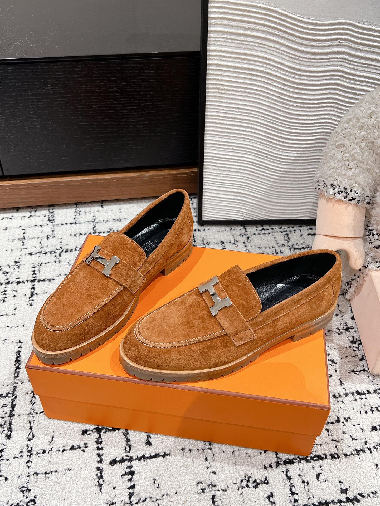 Лоферы Hermes 2024h с пряжкой - Кофейный цвет