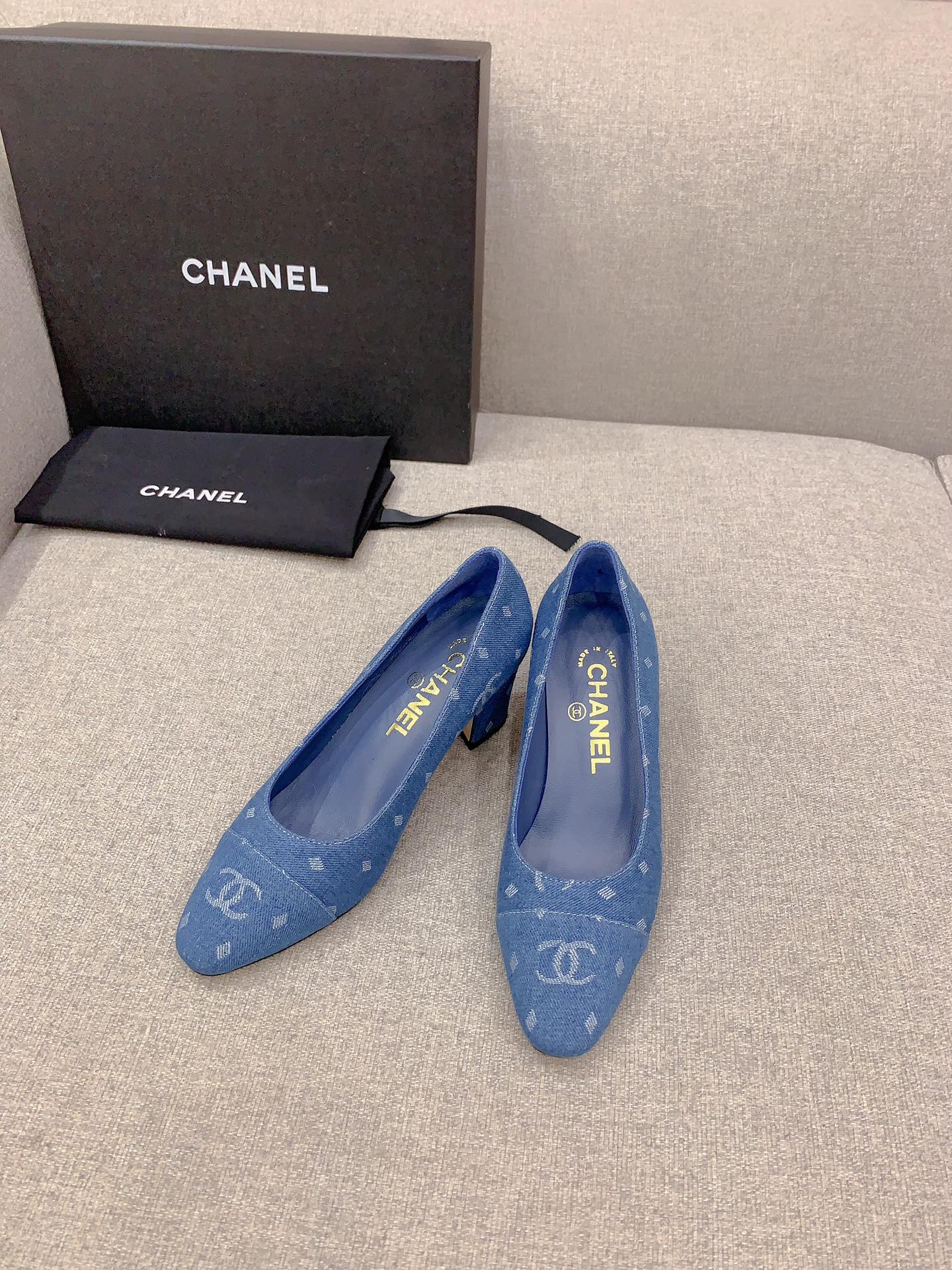 Джинсовые туфли на массивном каблуке Chanel - синие