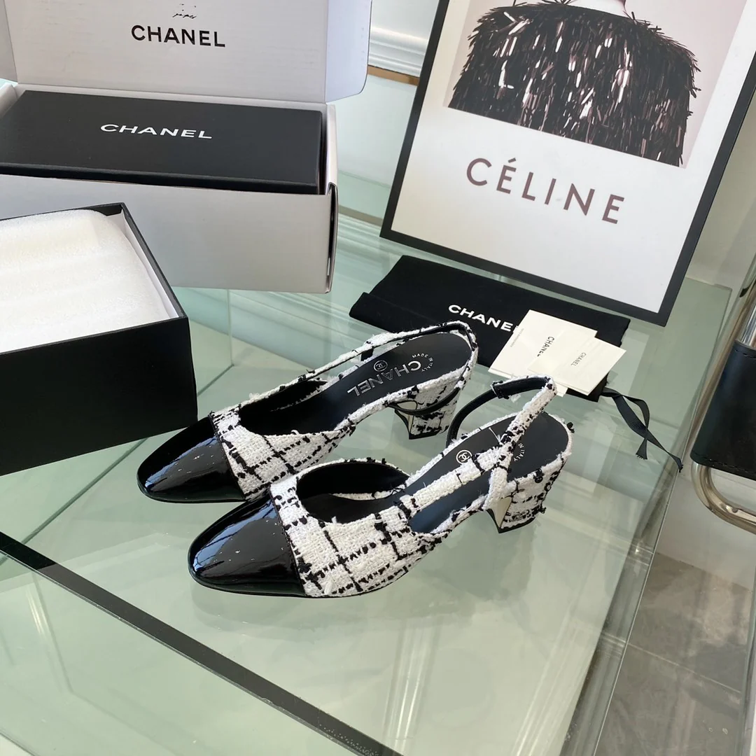 Chanel - Классические сандалии - Туфли на массивном каблуке - Белый клетчатый узор