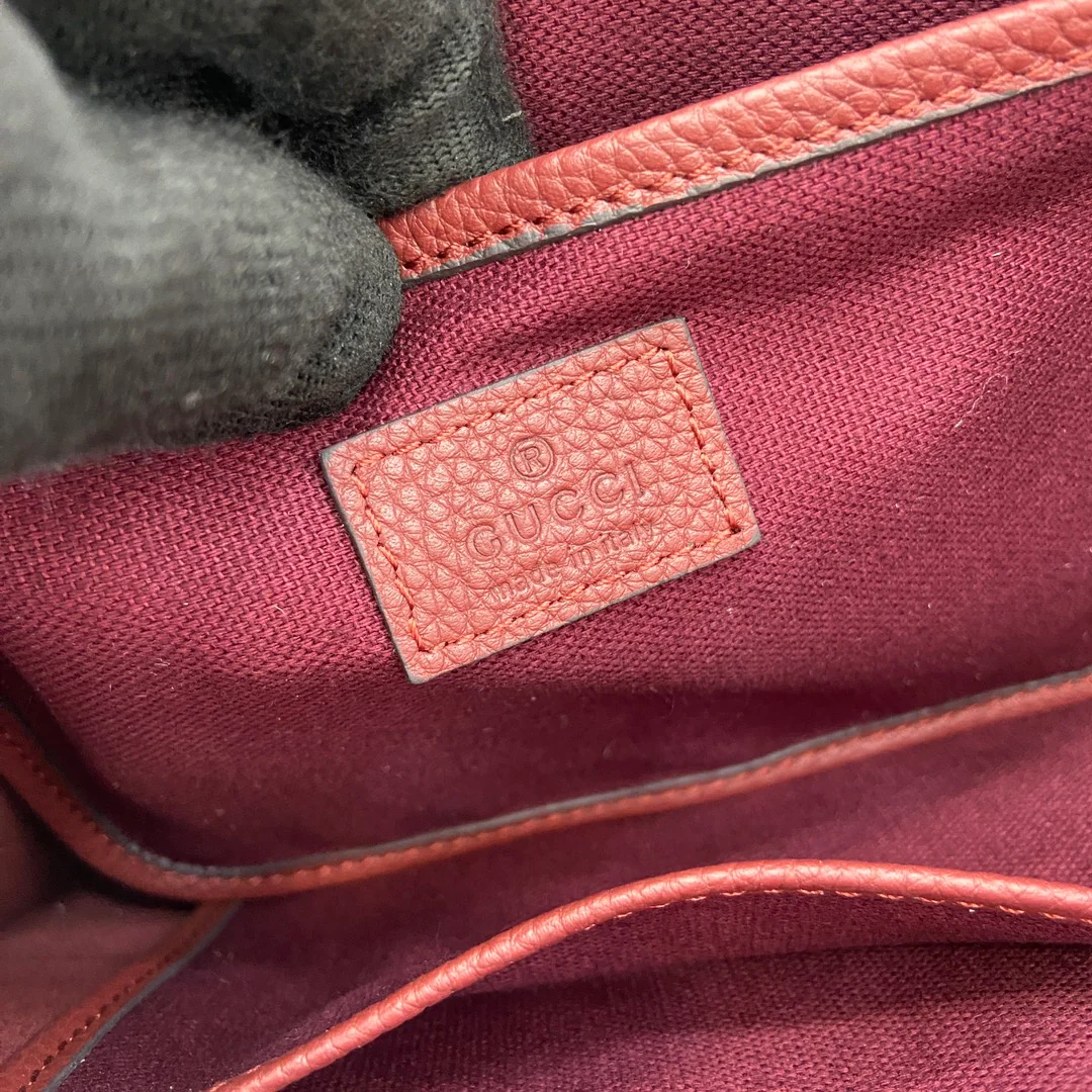 Сумка-тоут Gucci Jackie Small, бордовая.