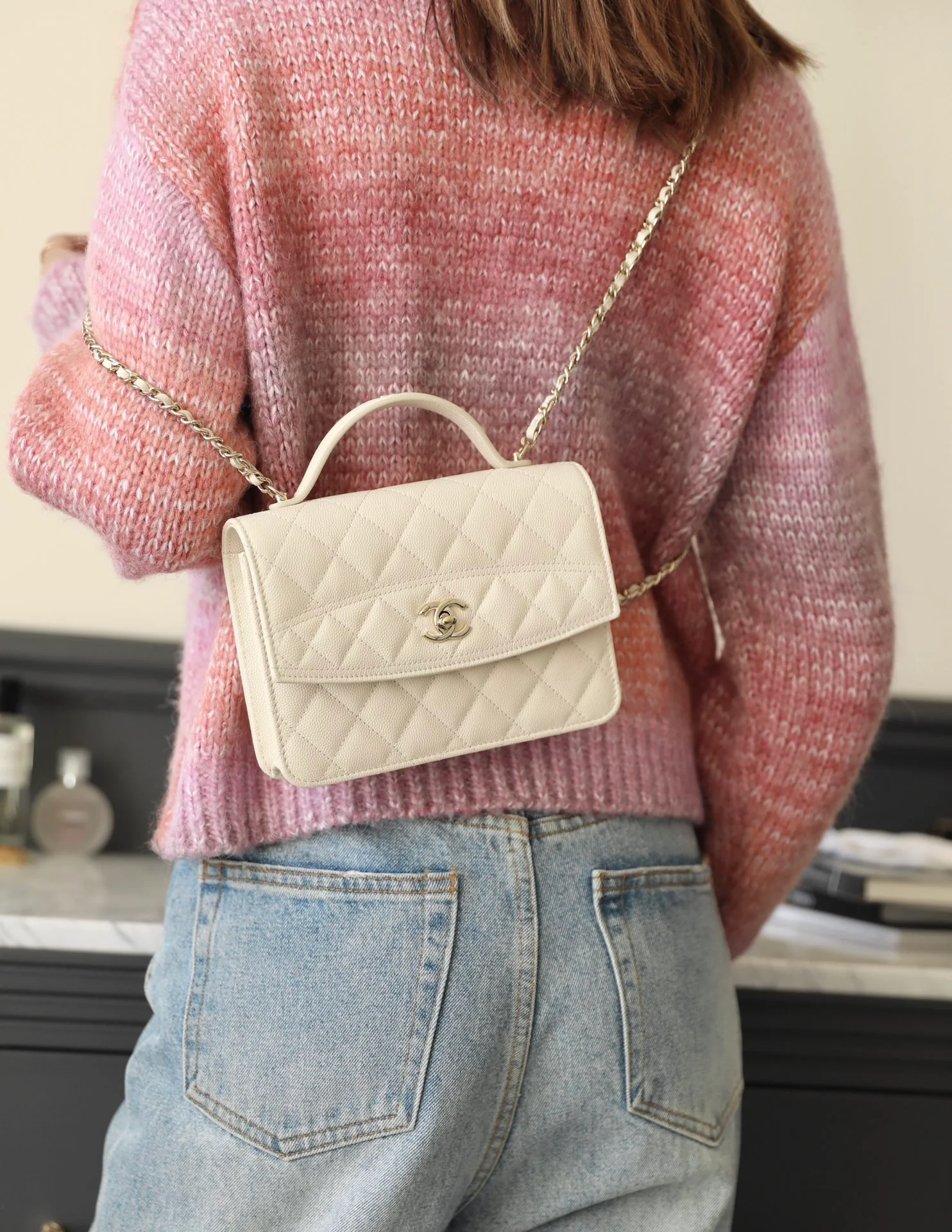 Рюкзак-мессенджер Chanel 25c - кремово-белый