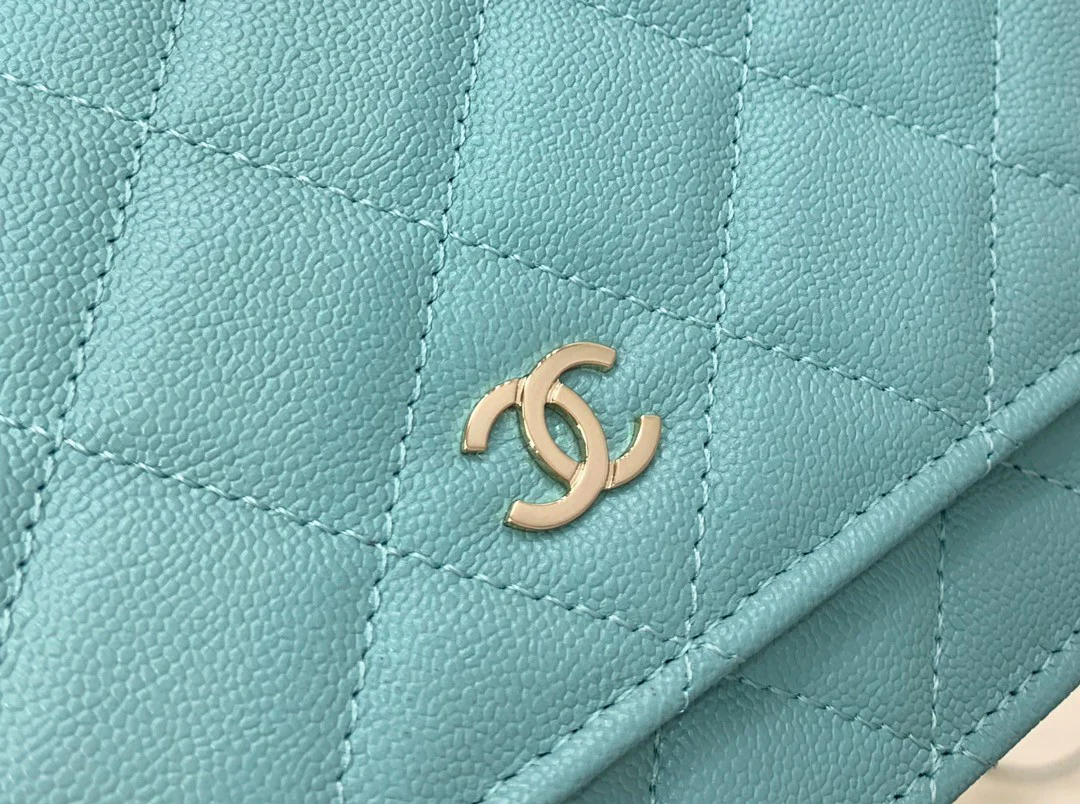 Пряжка Chanel WOC с узором ?Кунжут? из светлого золота - 4 шт.