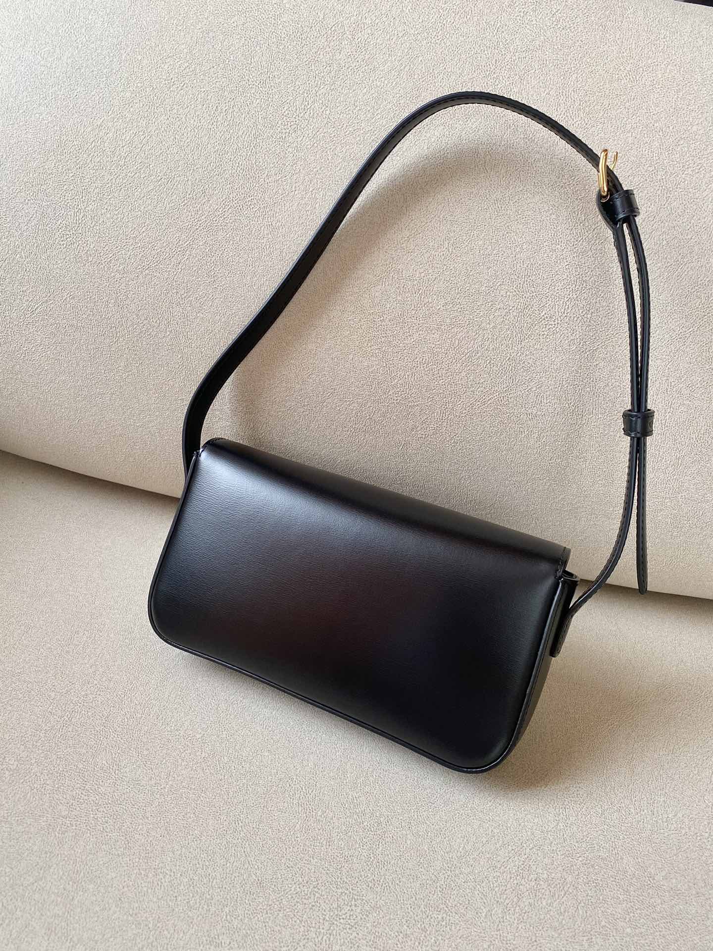 Кожаный рюкзак Celine Triomphe - сумка через плечо - 3