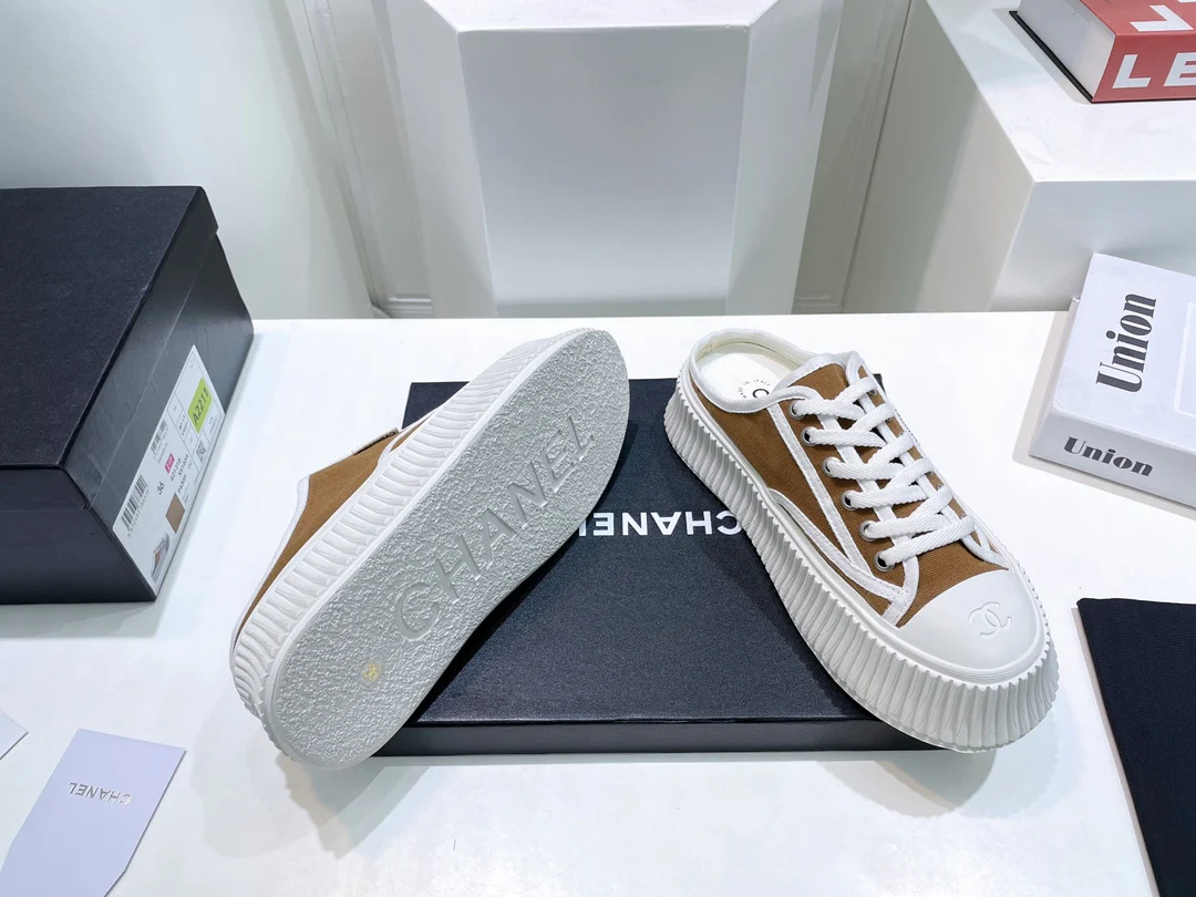 Тапочки из парусины Chanel