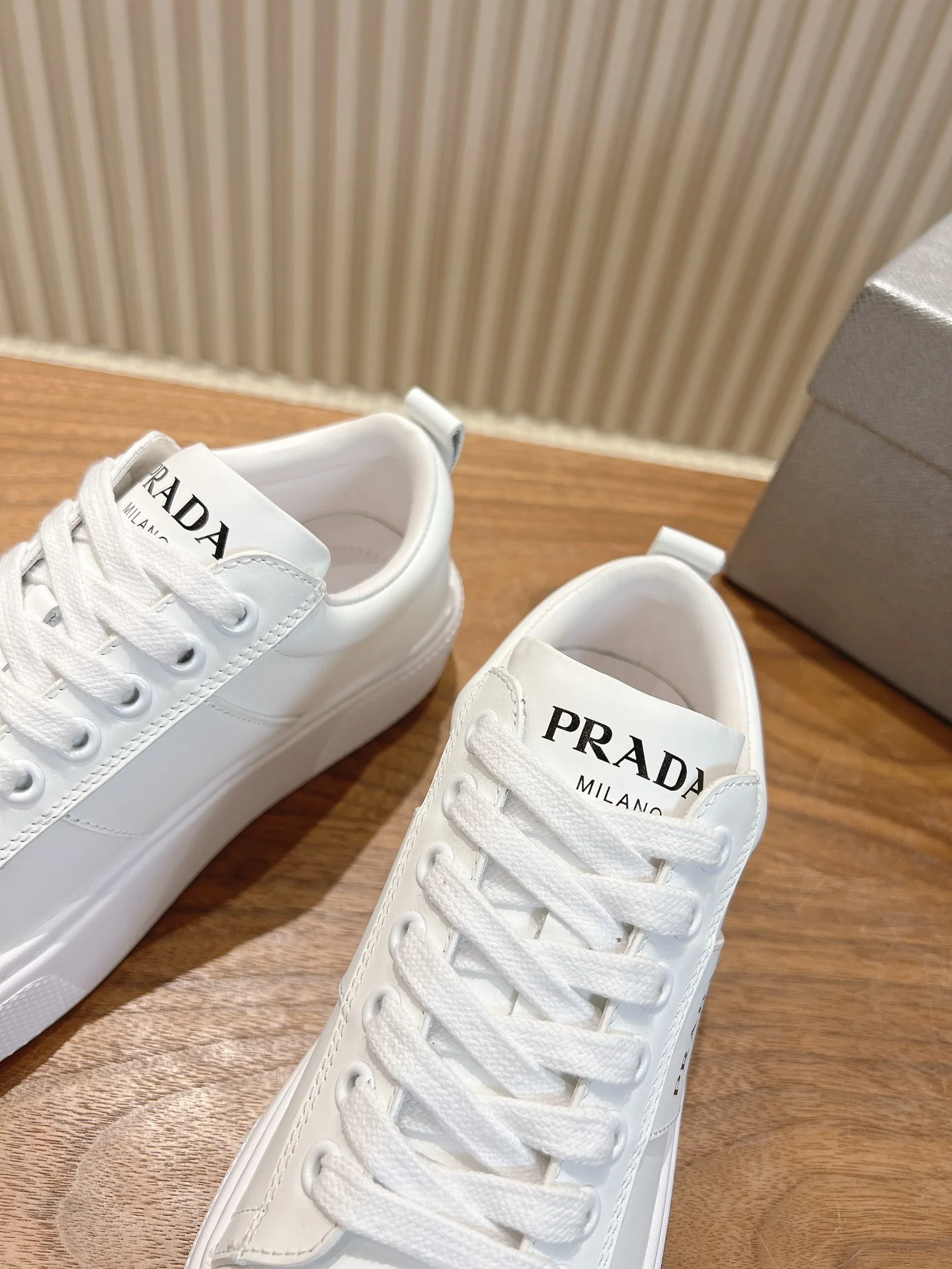 Кроссовки Prada 2024 - белые