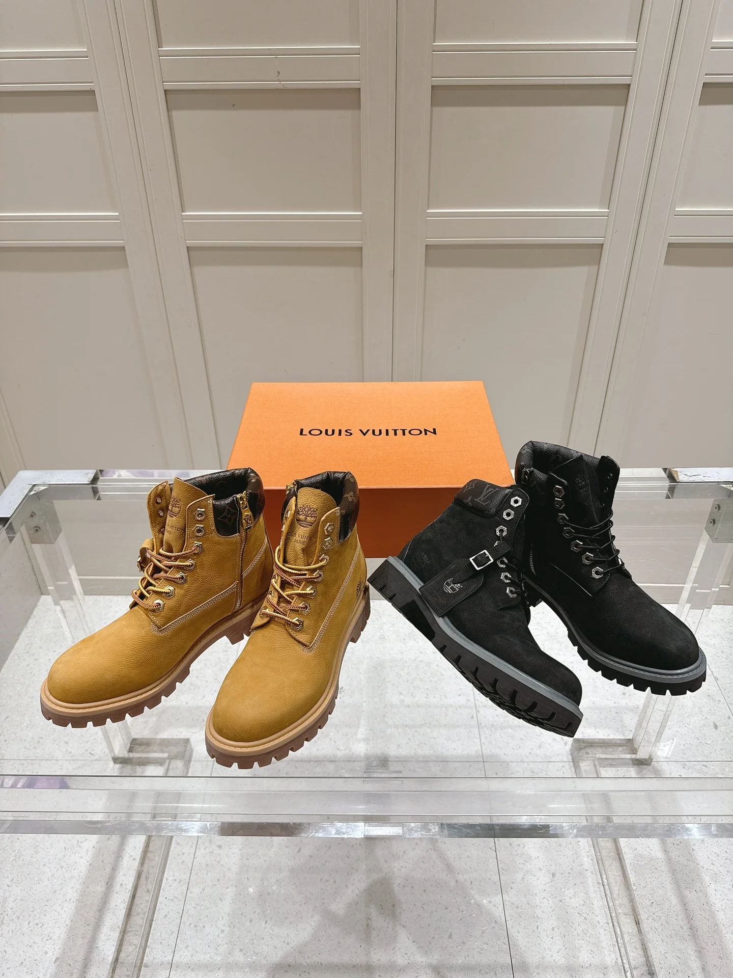 Коллекция LV-2024: Ретро ботинки Dr. Martens - Изображение коллекции - 2