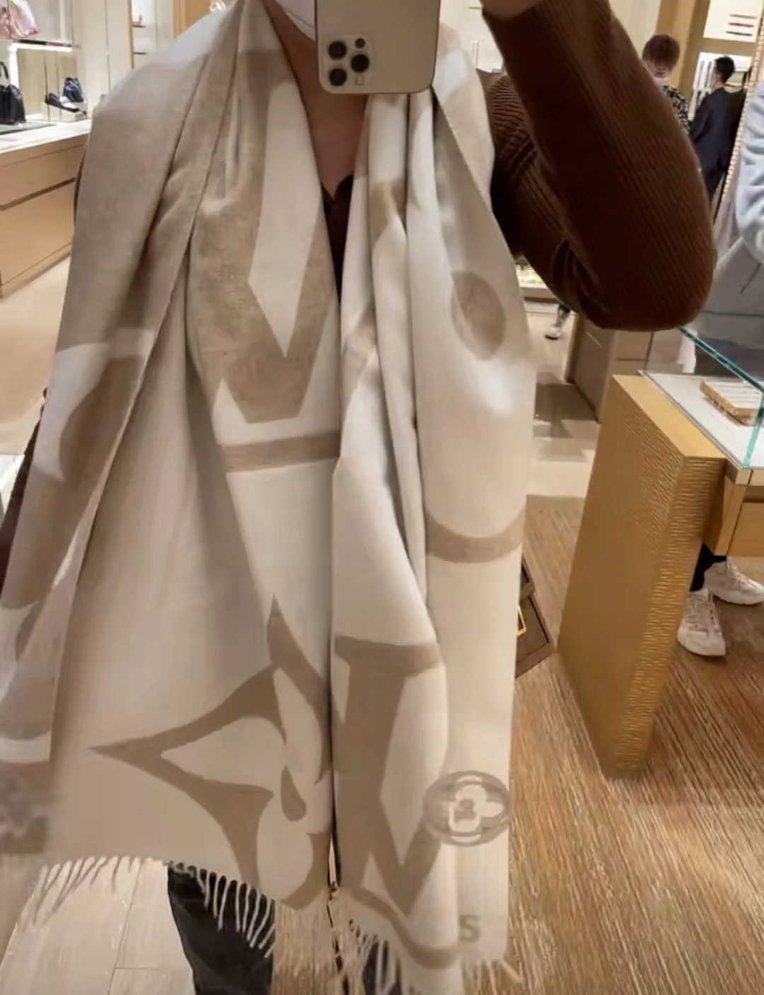 LV - Кашемировая шаль/шарф с золотой нитью - 70-200 см - 100 нитей, тонкая кашемировая пряжа, сотканная с металлизированной нитью.