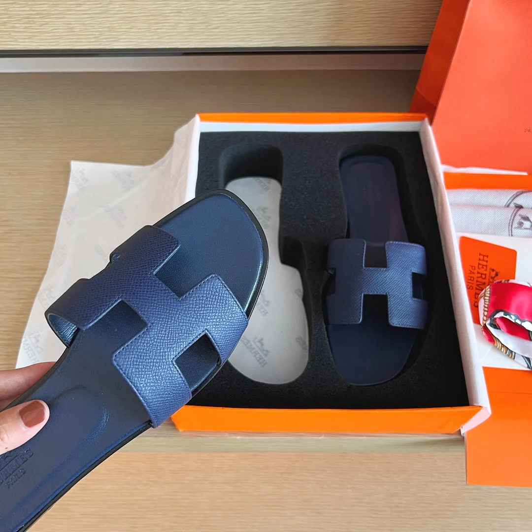 Тапочки Hermes H на плоской подошве - серия с принтом пальмовых листьев - подошва с полным покрытием - 2 шт.