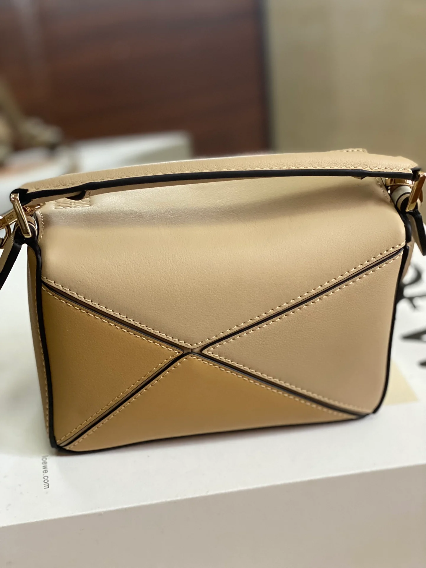 Loewe - испанская телячья кожа - пазл - сумочка - мини - серо-бежевый