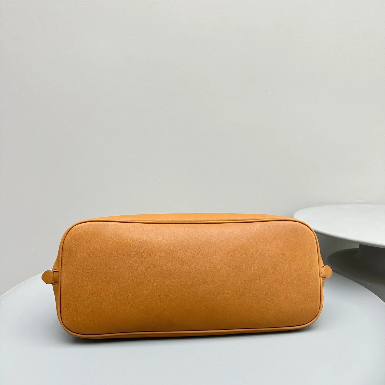 Мотоциклетная сумка Miu Miu 24ss через плечо - коричневая