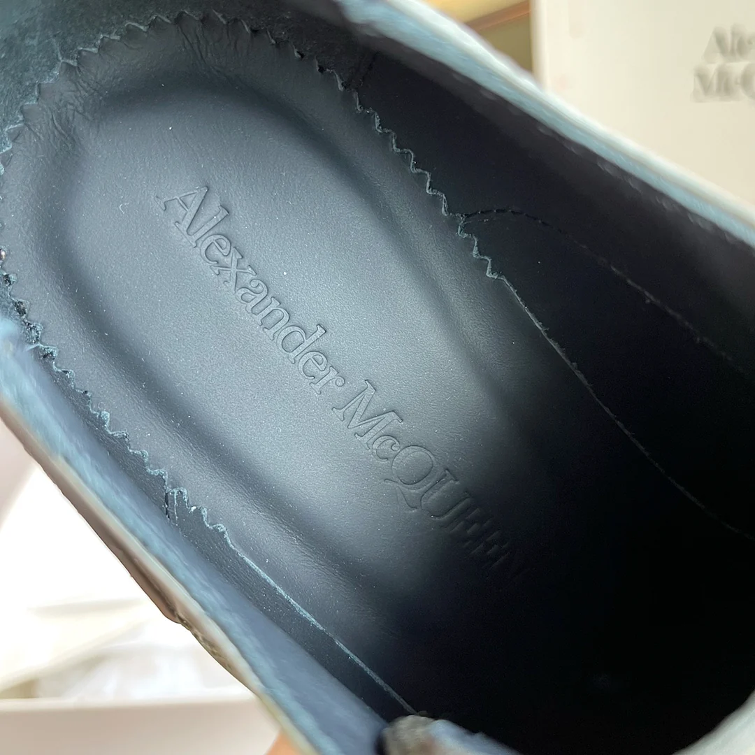 Лоферы на платформе McQueen - темно-зеленые