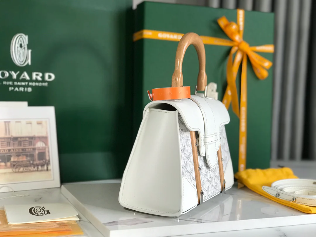 Сумка Goyard Saigon - белая