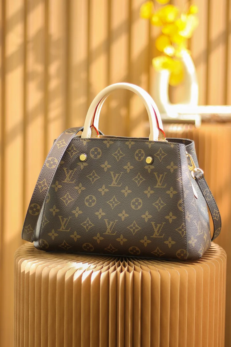 m41055-LV-montaigne-mm-small