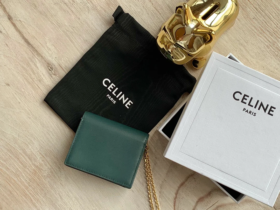 Celine - Держатель для карт на цепочке из глянцевой телячьей кожи - 3 шт.