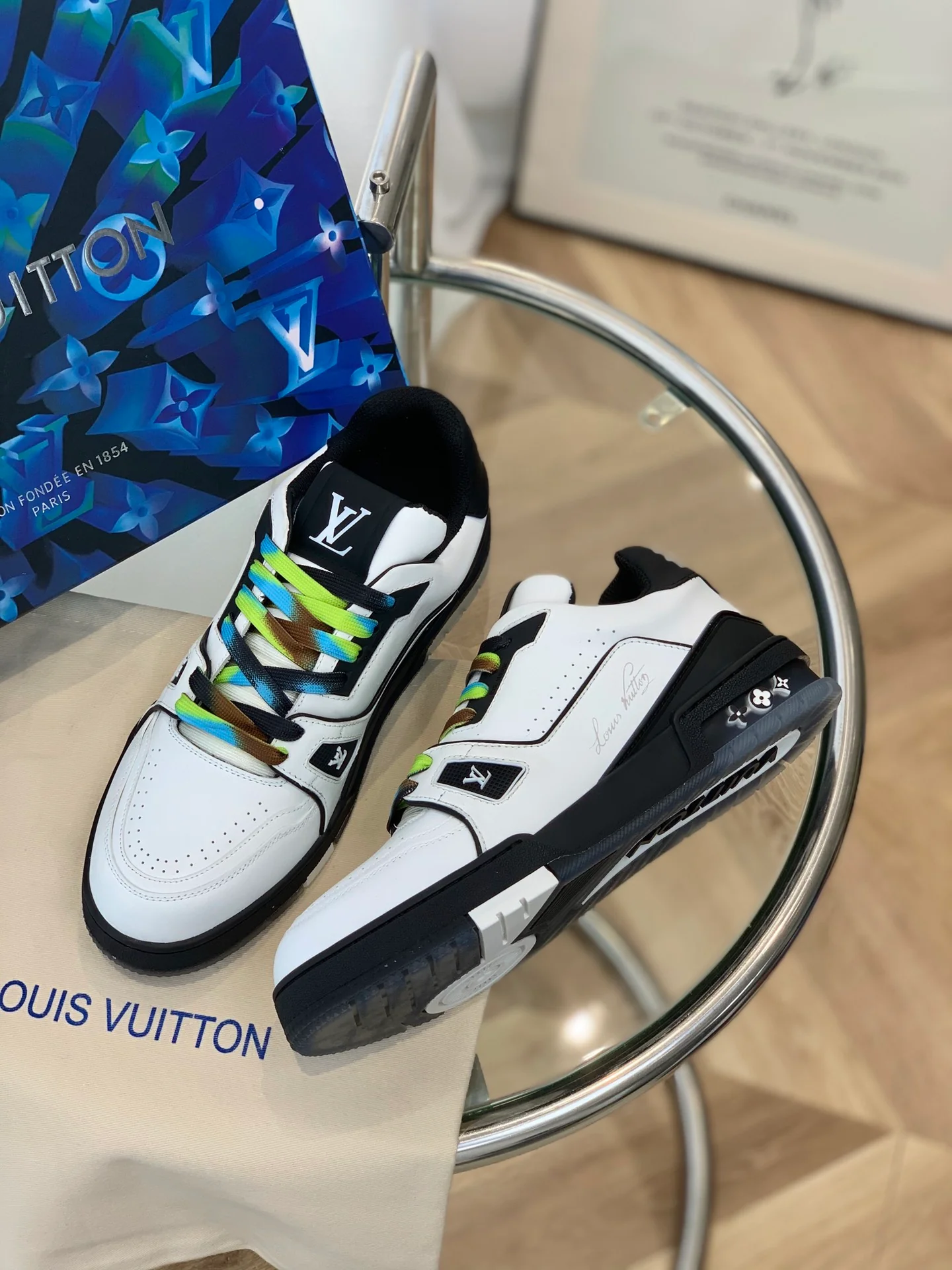 Кроссовки LV Trainer Series - Унисекс - Разноцветные шнурки